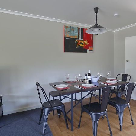 Mokonui Cottage - Te Anau Holiday Home Екстериор снимка