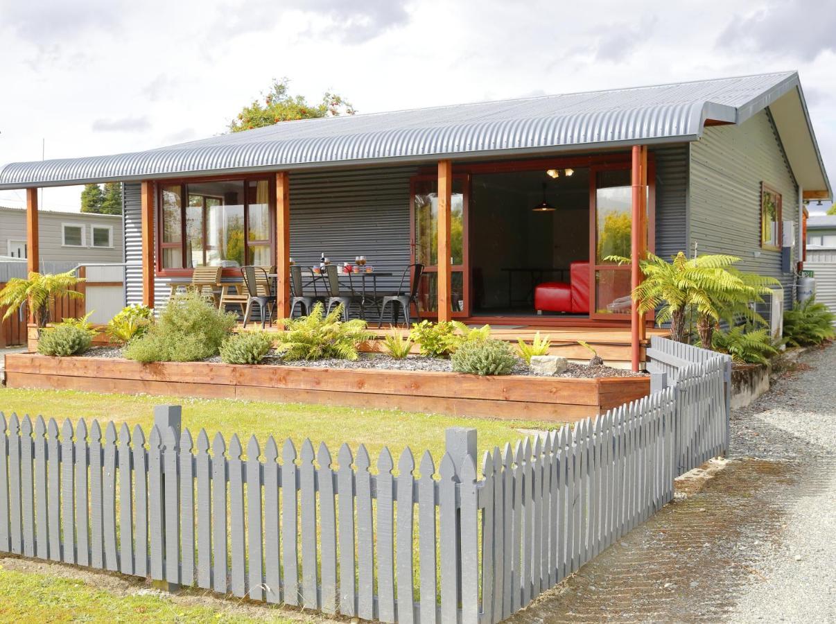 Mokonui Cottage - Te Anau Holiday Home Екстериор снимка